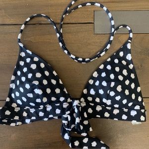 Victoria’s Secret bikini top